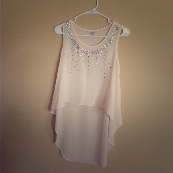 White sequenced flowy shirt