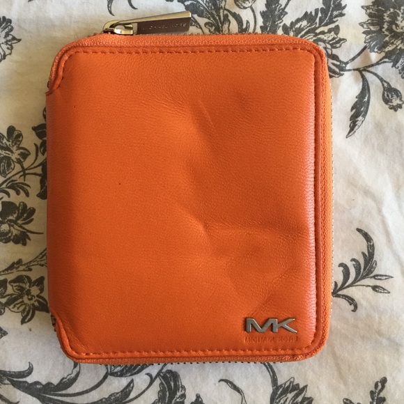 Michael Kors wallet