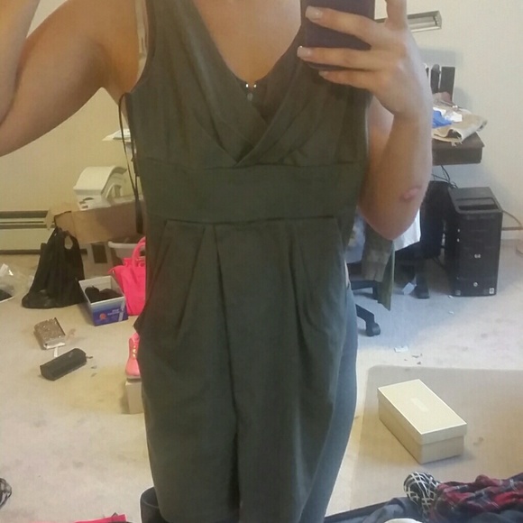 Hunter green cute dress with pockets Sz Small