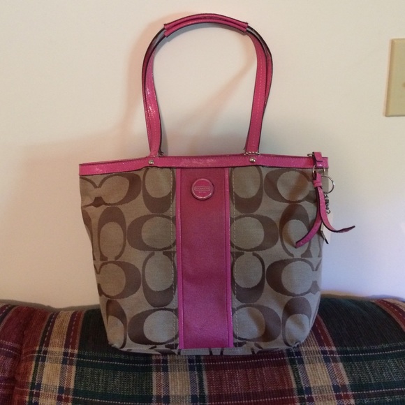 Coach purse (tote shopper style)