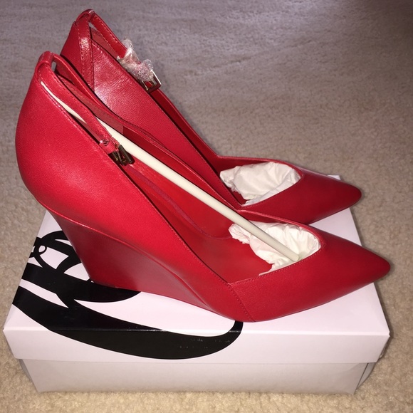 Nine West Shoes - Nine West "Eviee" Wedge Pump