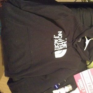 North face pullover