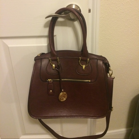 🎊🎉NEW London Fog Handbag🎉🎊