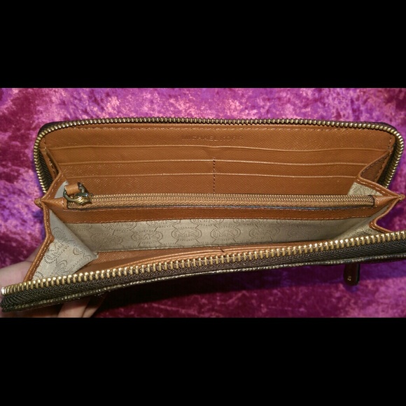 🚫🚫❌TRADED❌🚫🚫 IN a bundle - Picture 3 of 4