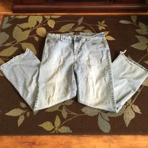 Wide leg distressed jeans