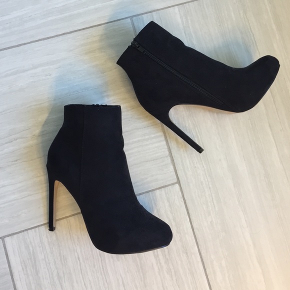 Black ankle booties (size 7.5 US)