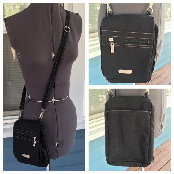 Baggallini Handbags - THE Ultimate! BAGGALLINI Bon Voyage Travel Handbag