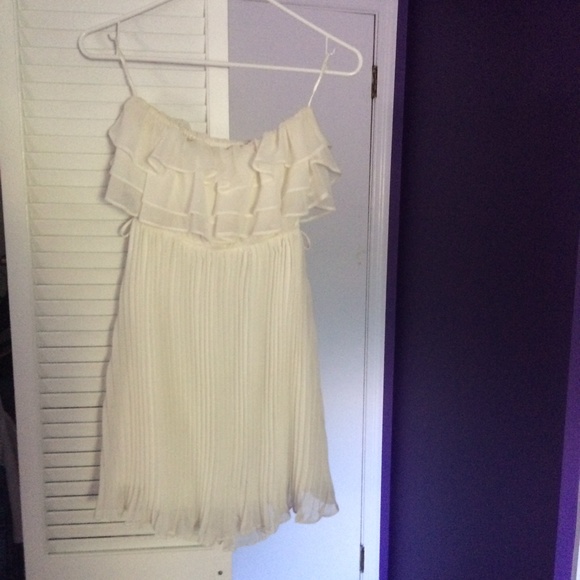 White dress with ruffles