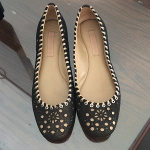 BCBGMAXAZRIA FLATS