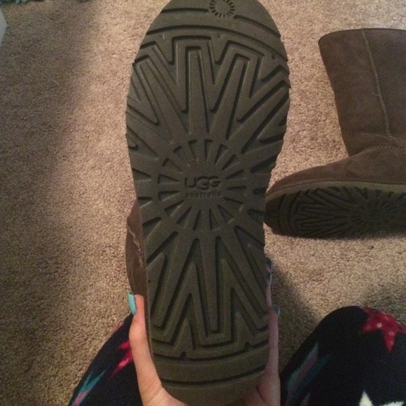 ugg boots - Picture 2 of 5