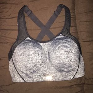 Victoria Secret VSX Sports Bra
