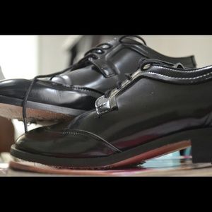 ZARA BASIC Shiny Leather Lace Up Brogues