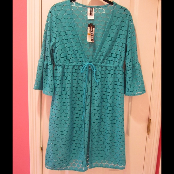 Jantzen Swim Cover Up NWT Size Small Lace
