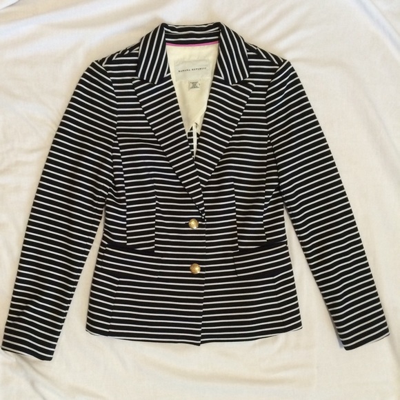Banana Republic Jackets & Blazers - 00P Banana Republic Striped Blazer Petite