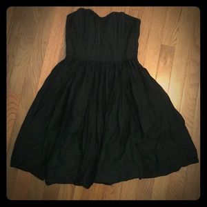 Sweetheart semi-corset black dress
