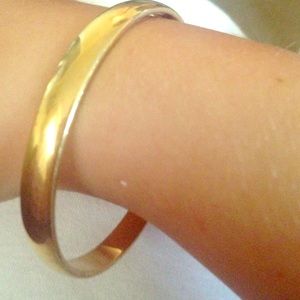 bangle bracelet