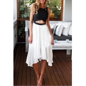 Color-block Cut Out Asymmetrical Dress