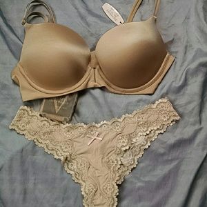 Very Sexy Deep-V Multiway Push-Up bra