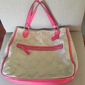 Like new authentic Coach purse, large