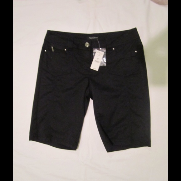 White House Black Market NWT Size 00 Shorts