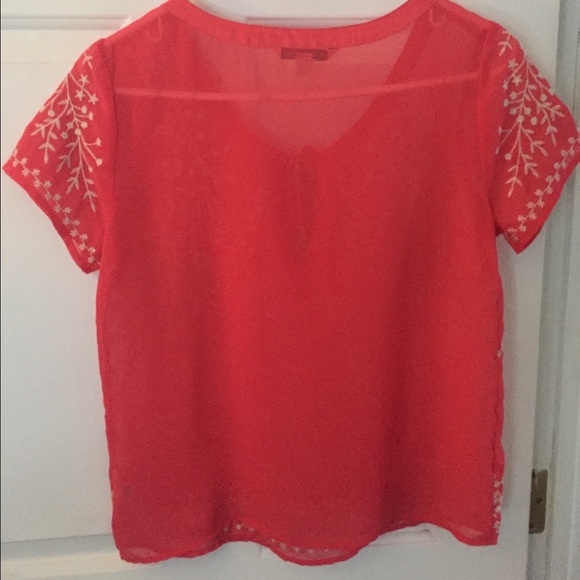 American Eagle- Sheer Women’s Coral Shirt - Picture 2 of 2