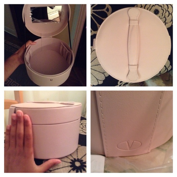 Real Valentino travel makeup/jewlery bag!