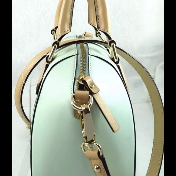 *SOLD* Authentic Kate Spade $325 Leather Mini Pipp - Picture 2 of 4