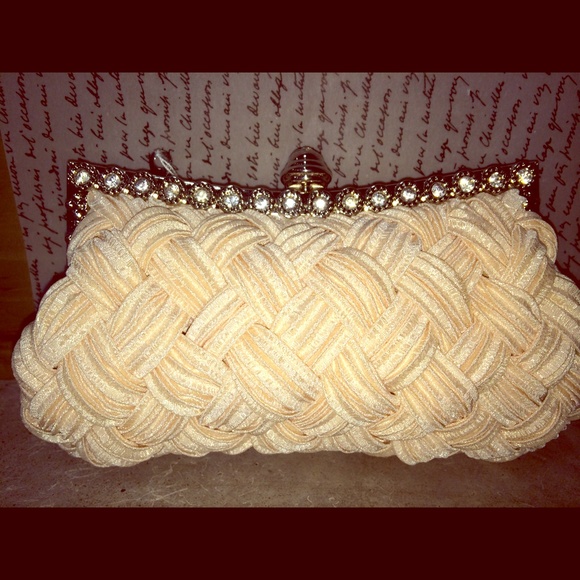 Handwoven Cream Sparkly Clutch Coin Purse