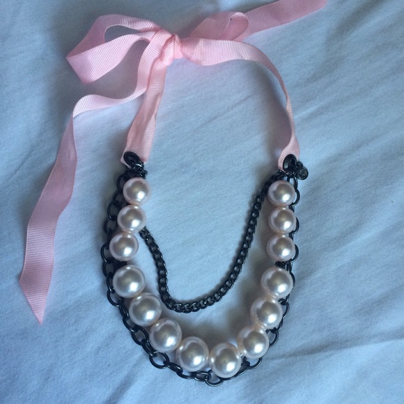 Pearl/chain ribbon necklace