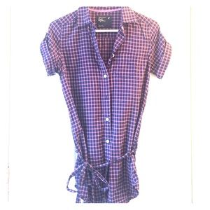 Light weight plaid top