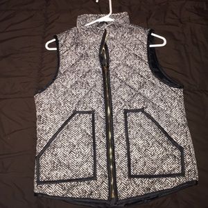 Herringbone Vest. Brand new, came without tags!