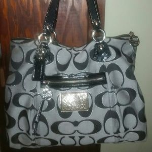 Black and Silver Poppy Coach Bag!!