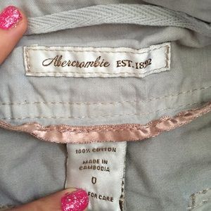 Abercrombie & Fitch Dresses - Itty bitty mini๐ Abercrombie & Fitch Dresses - Itty bitty mini๐