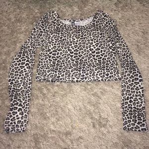 H&M Cheetah print crop top