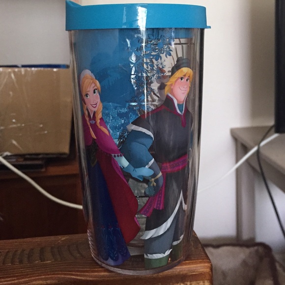 16 oz. Frozen Tervis tumbler - Picture 1 of 2