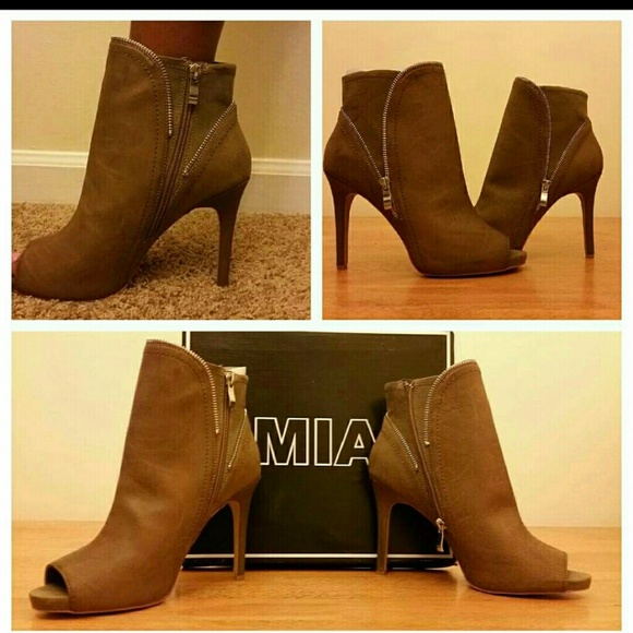 Bootie - Picture 1 of 1