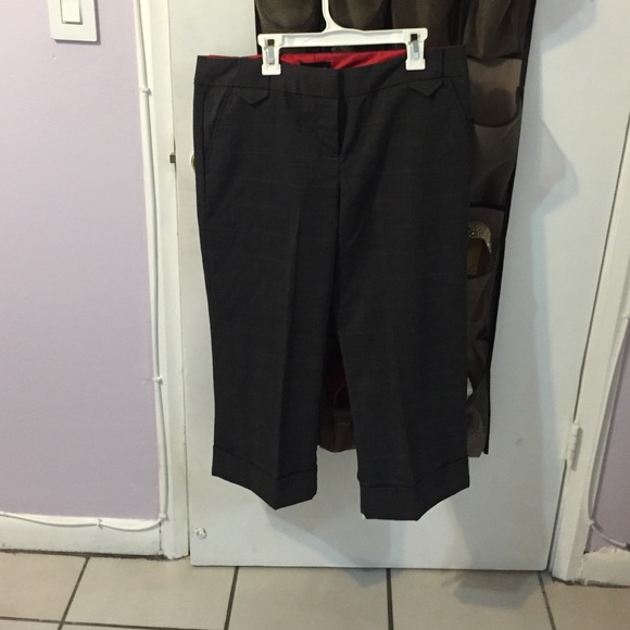 The limited- pants above ankles