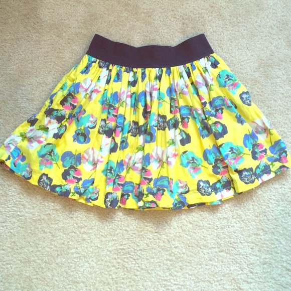 A & F skirt