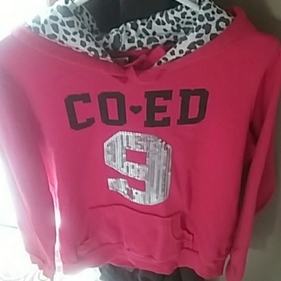 🚫sold🚫Hot pink hard candy hoodie