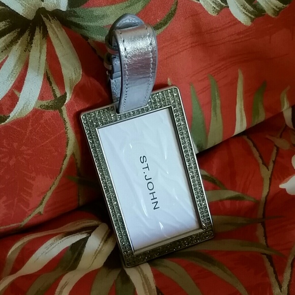 St John luggage tag NWOT