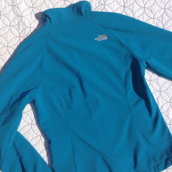 🍃SOLD🍃 North Face Tech Jacket Medium - Picture 3 of 4