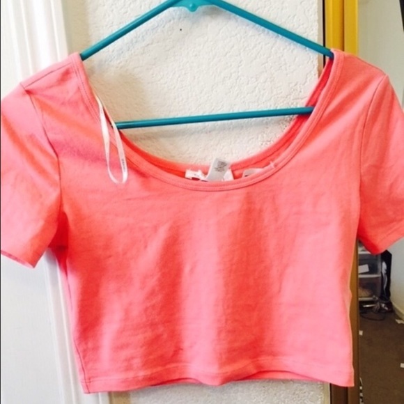 Forever 21 - Picture 2 of 3