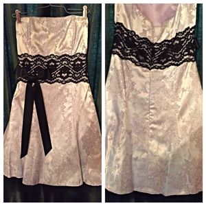 Jessica McClintock homecoming/prom dress.