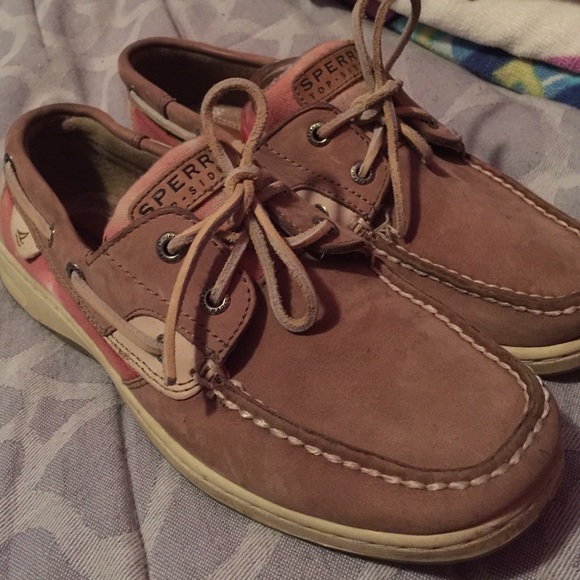Tie dye Sperrys