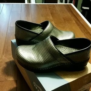 Dansko shoes