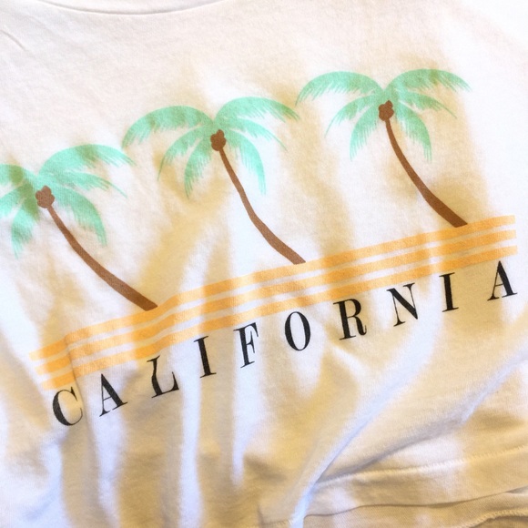 💖 NWT WILDFOX California Palm Tree Crop Top