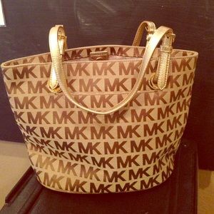 Michael kors bag