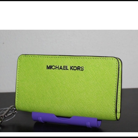 MICHAEL Michael Kors Clutches & Wallets - Michael KORS slim tech wristlet