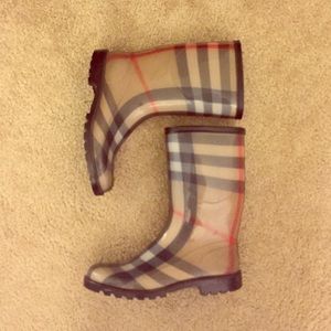 Burberry Rain Boots - size 7
