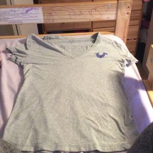 Grey v-neck shirt